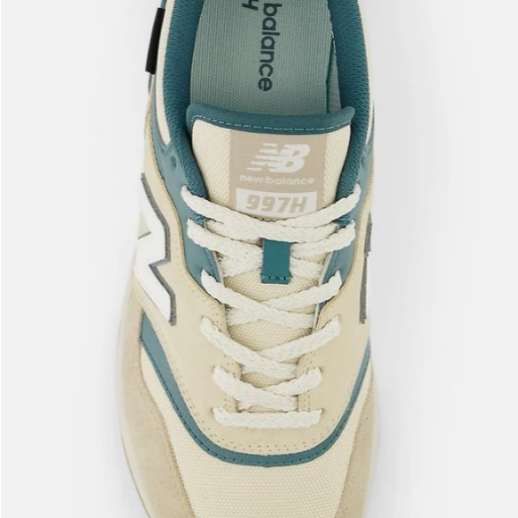 New Balance Men’s CM997HGS Beige Beige - Picture 6 of 7